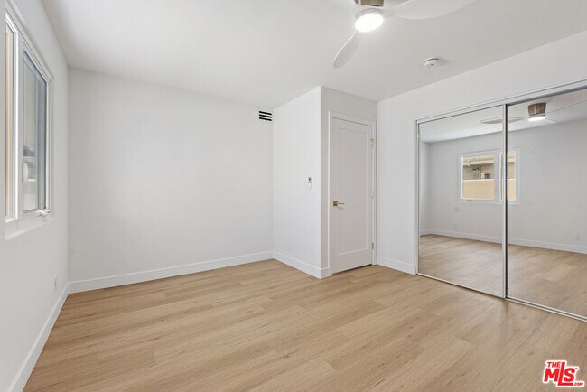 Building Photo - 5500 Torrance Blvd