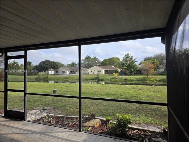 Building Photo - 4964 SW 121st Ave