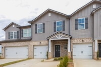 Building Photo - NEW HOME!!!  Section 8 Accepted!!!  "Discover Your Dream Home: Spacious 3-Bedroom Retreat with Gr...