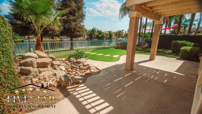 Building Photo - 4938 Shorebird Dr