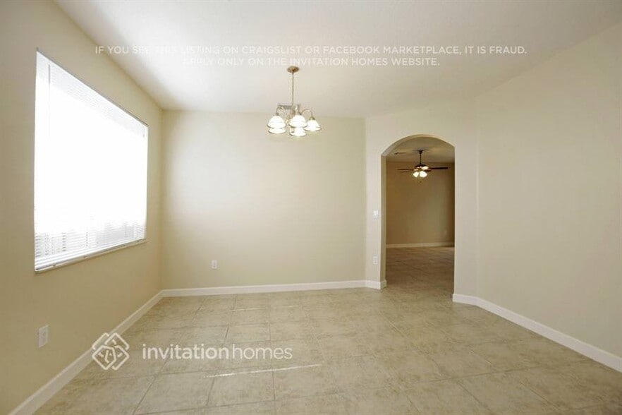 Building Photo - 15374 SW 141st Ct