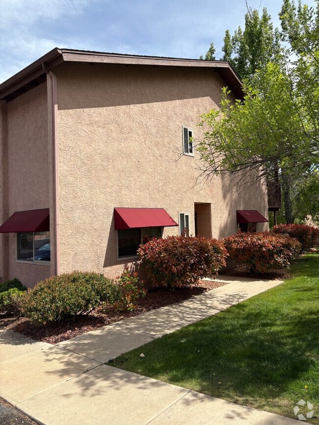Building Photo - Unfurnished, 1-year long-term rental