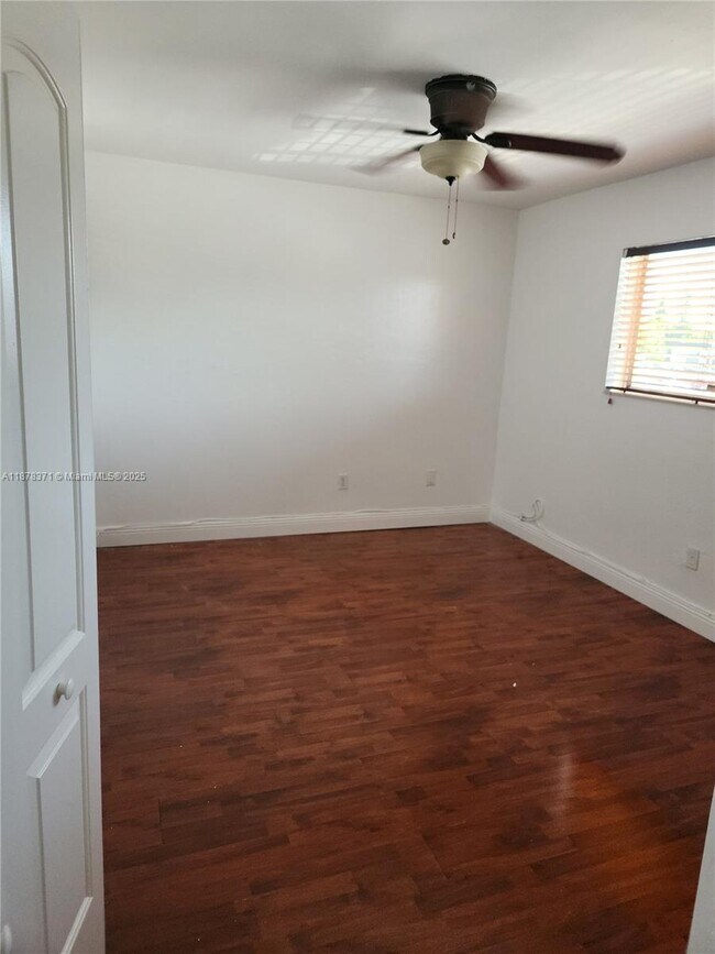 Building Photo - 8401 SW 107th Ave