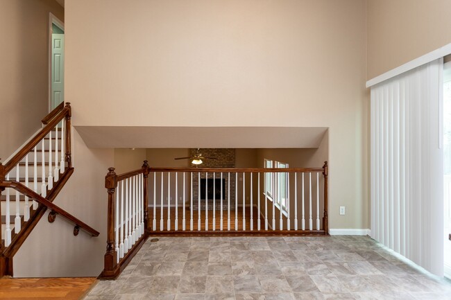 Building Photo - Charming 4-Bedroom Home Near Fort Carson i...