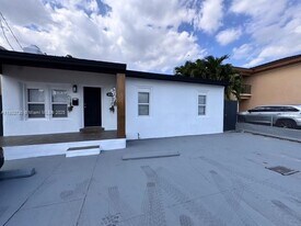 Building Photo - 4783 NW Flagler Ter