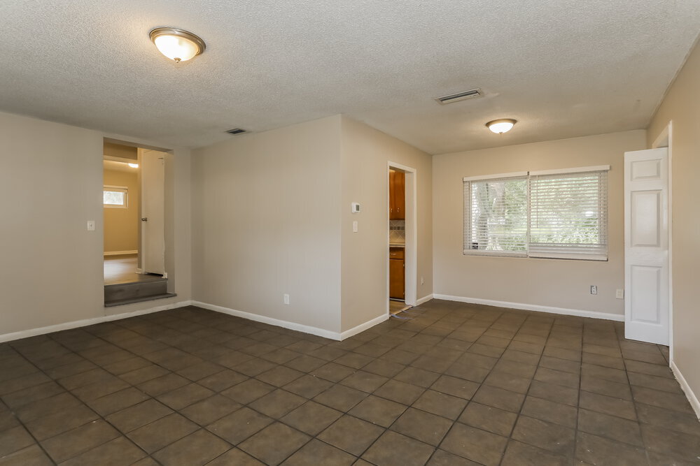 Building Photo - 6532 Albicore Rd