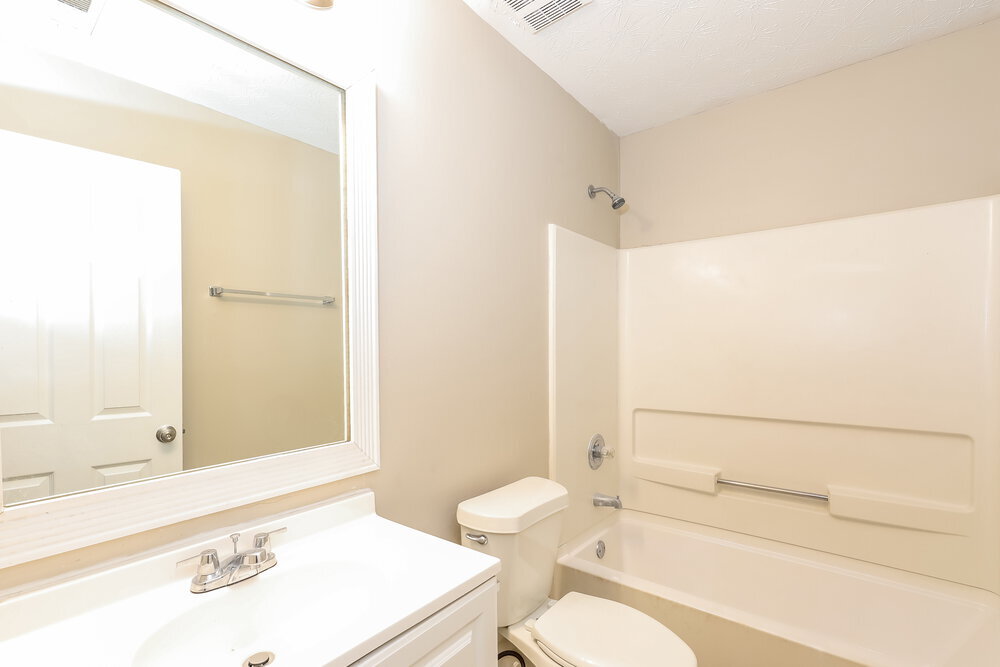 Building Photo - 2620 Virginia Cove