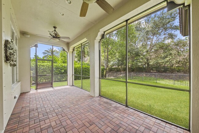 Building Photo - 12520 NW 79th Manor