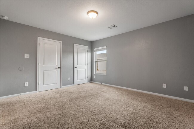 Building Photo - 15638 Del Norte Dr