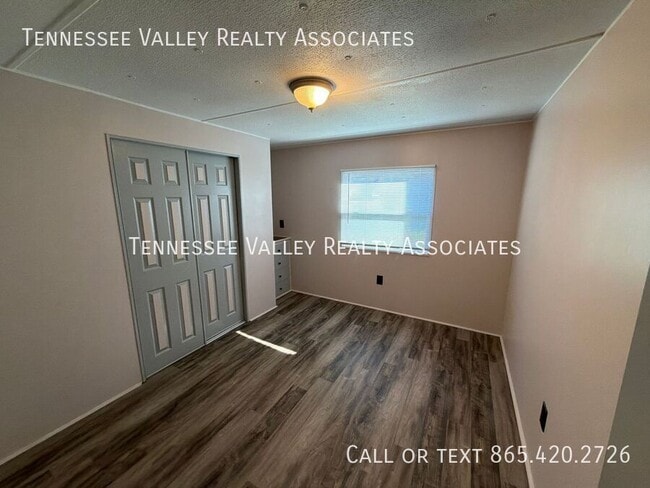 Building Photo - 2254 Knoxville Hwy