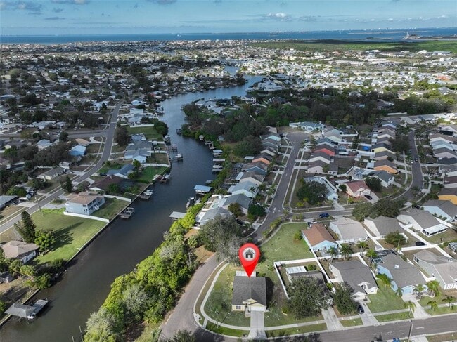 Building Photo - 219 Island Water Way