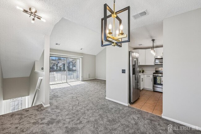 Building Photo - 3015 Lighthouse Ln