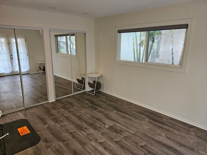 Building Photo - 5344 Malu Pl