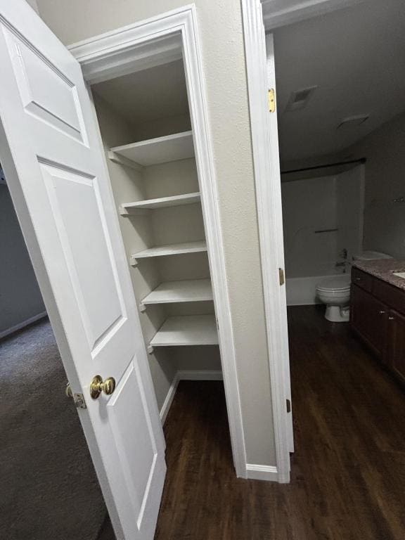 Building Photo - 49 Devon Ct