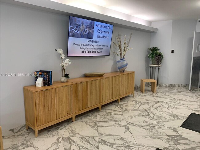 Building Photo - 3600 Galt Ocean Dr