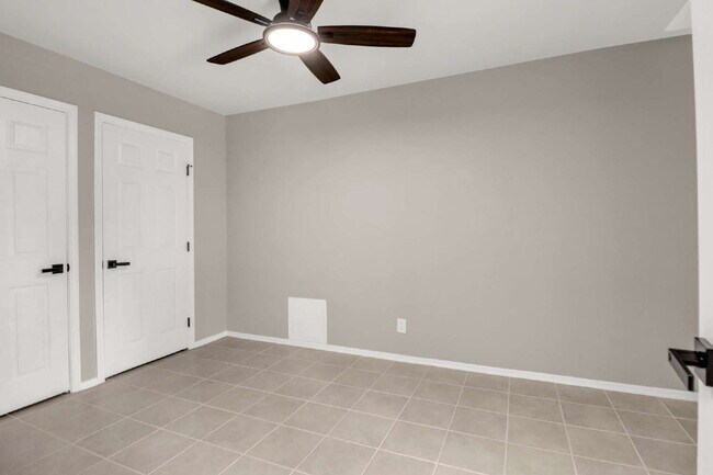 Building Photo - 14216 Indian Woods