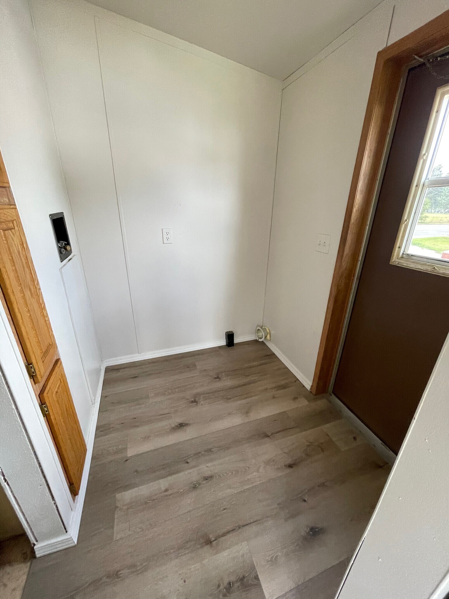 Mud Room - 2656 S Montana St