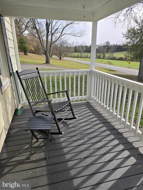 Building Photo - 1358 Graves Mill Rd