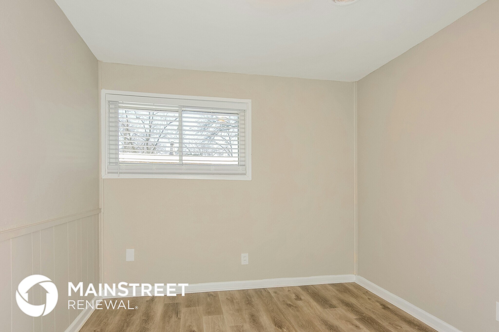 Building Photo - 8412 Chalons Ct