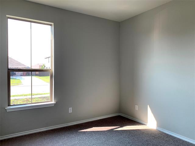 Building Photo - 515 Long Prairie Dr