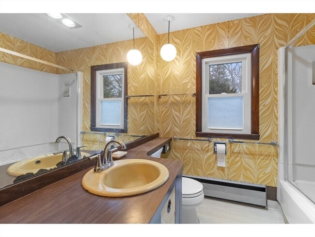 Building Photo - 32 Rathbun Rd