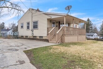 Building Photo - 3226 Quentin Dr