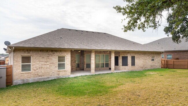 Building Photo - "Coming Soon! Spacious 4-Bed, 3-Bath Home in Killeen's Preston Hollow – 2781 Sq Ft of Comfort!"