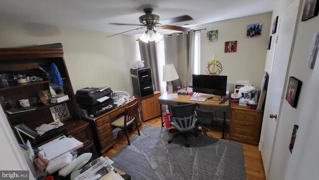 Building Photo - 8001 Postoak Rd