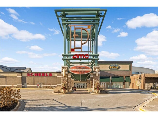 Building Photo - 8666 Windward Cir