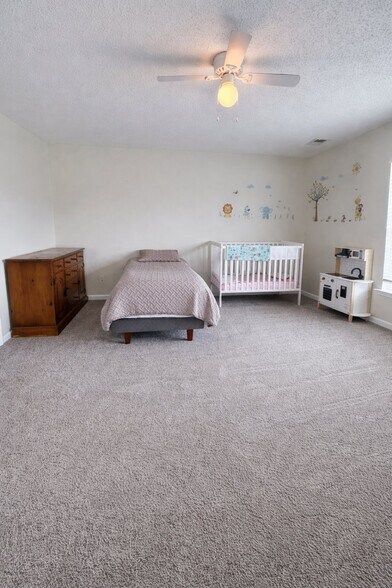 Building Photo - 108 White Cedar Ct