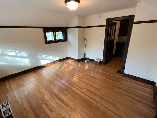 Building Photo - WILSM03