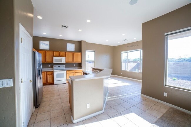 Building Photo - 14976 S Camino Rio Puerco