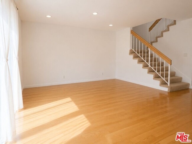 Building Photo - 12245 Shady Hollow Ln