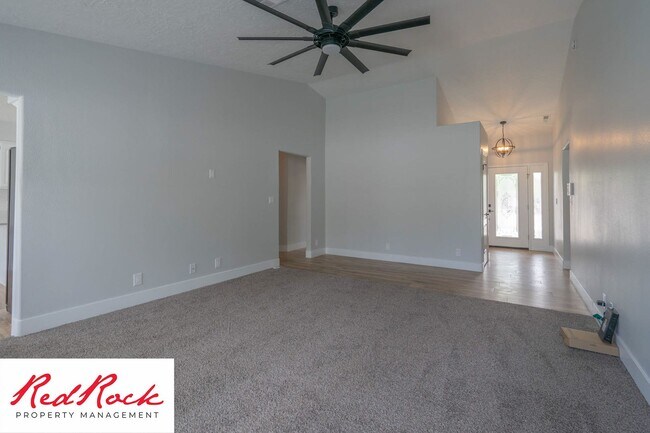 Building Photo - 3 Bedroom Home With 2 Car Garage In St. George