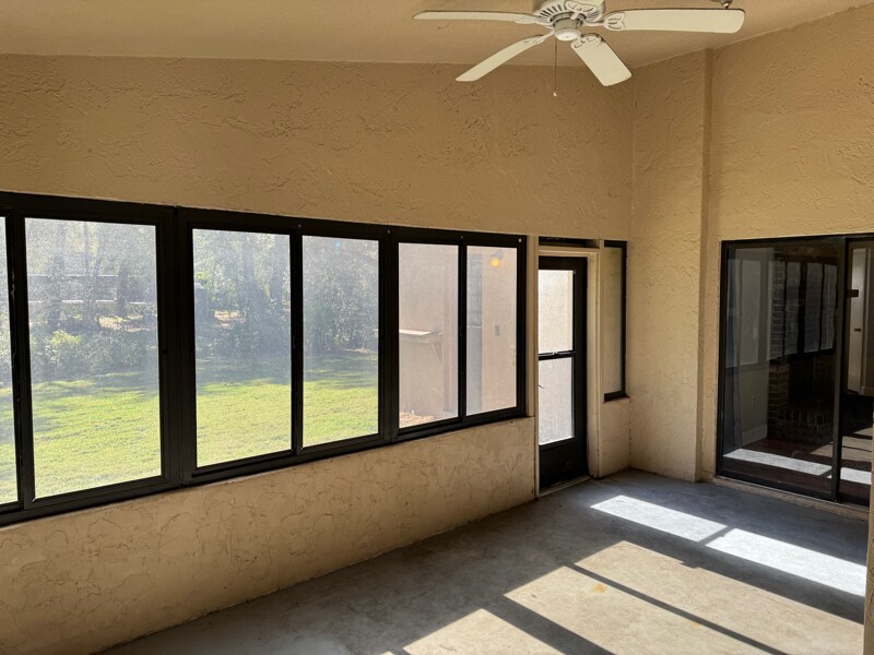 Building Photo - 1238 Bent Oak Trail