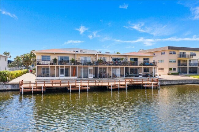 Building Photo - 3753 46th Ave S