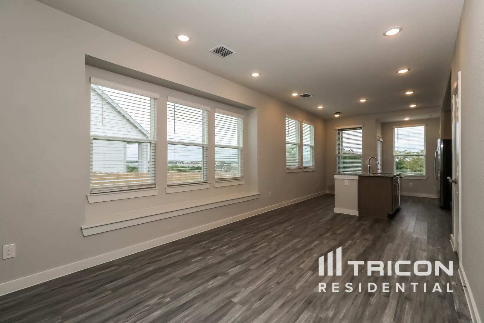 Building Photo - 544 Raglands Rd