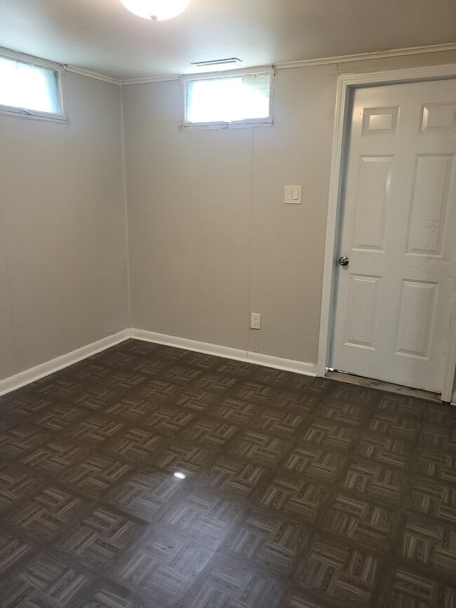 Primary Photo - 2417 Tyler St