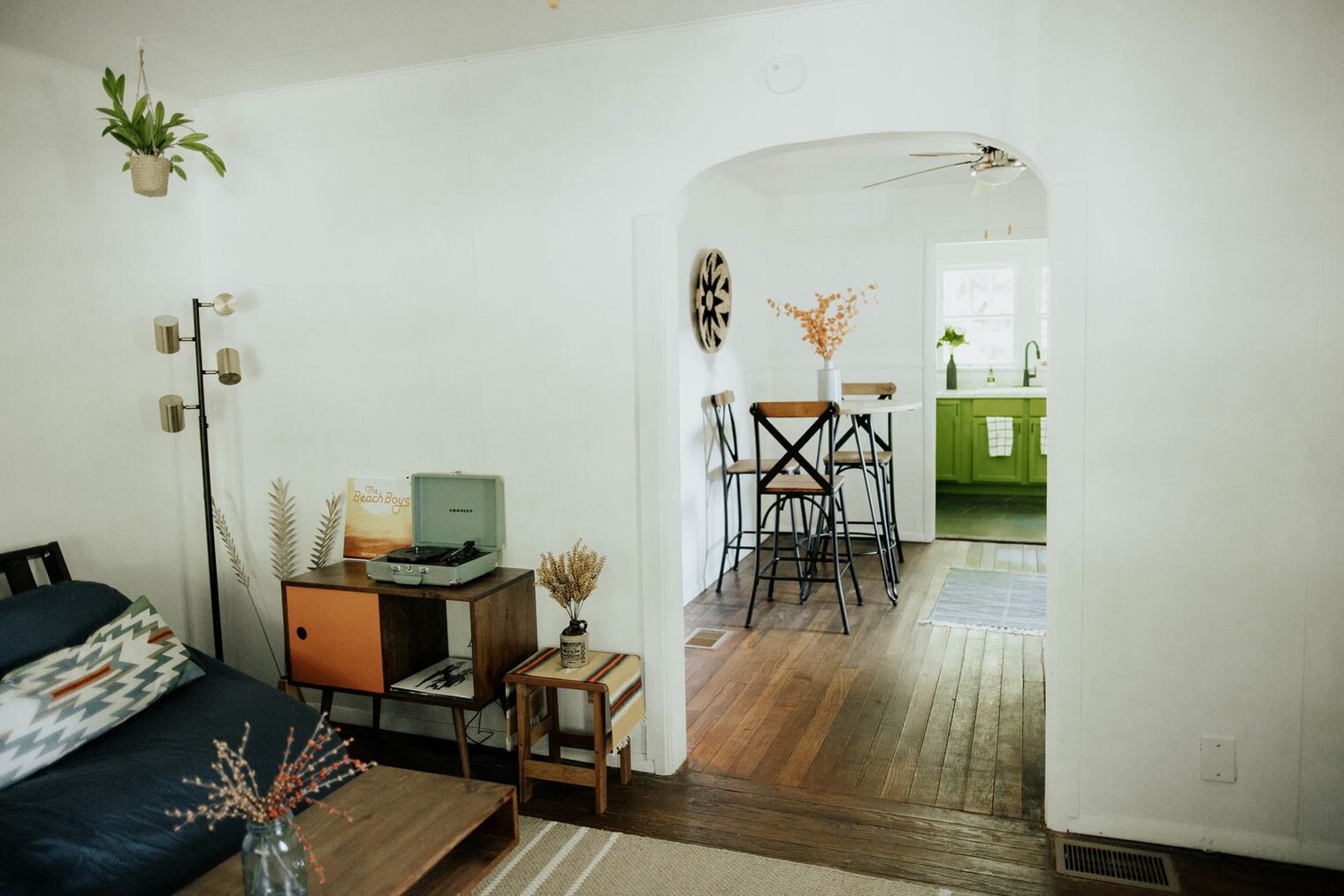 Building Photo - 2526 S Madison St