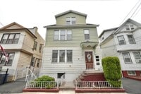 Building Photo - 428 N 12th St