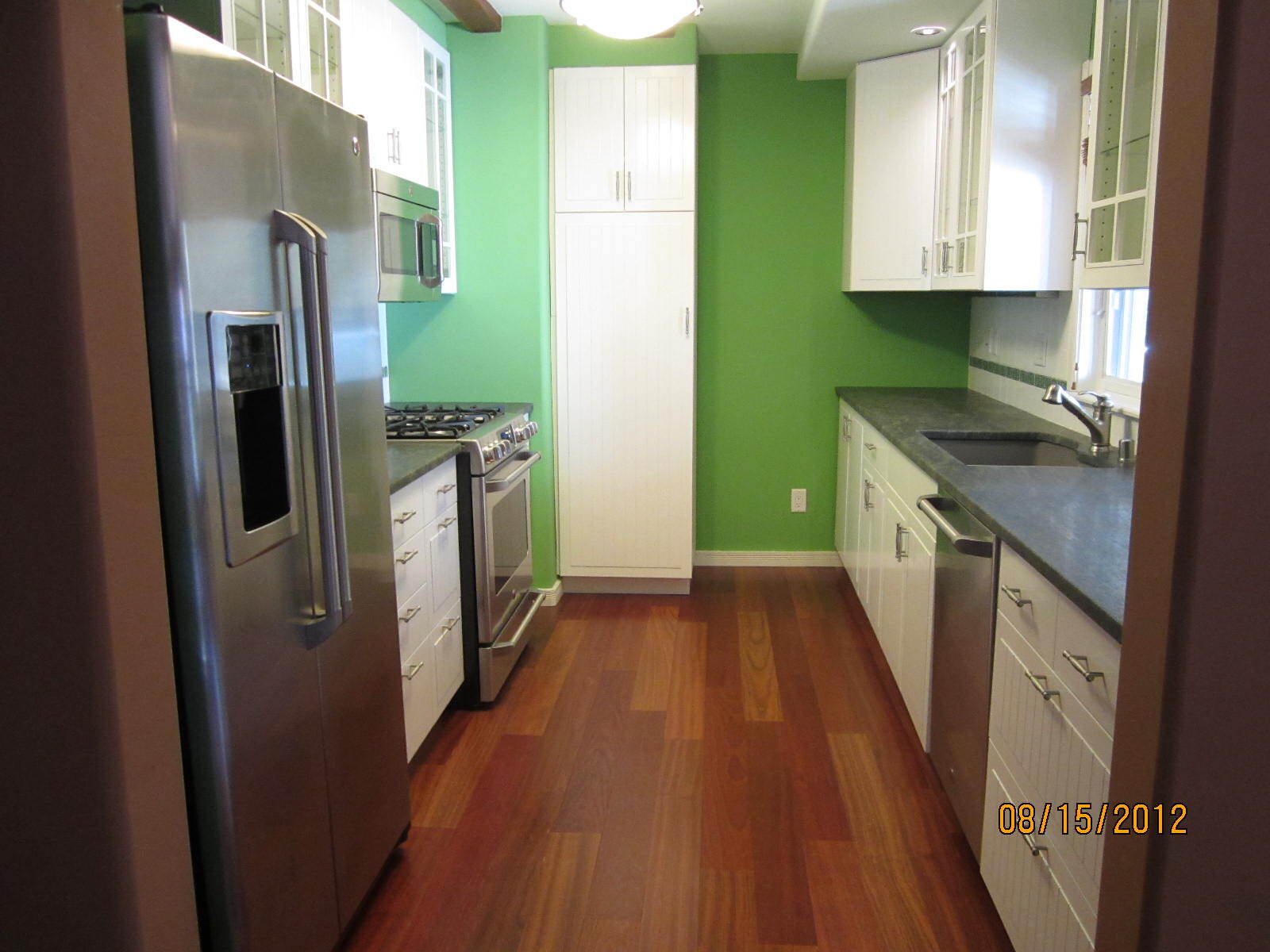 Building Photo - 644 Old Santa Fe Trl