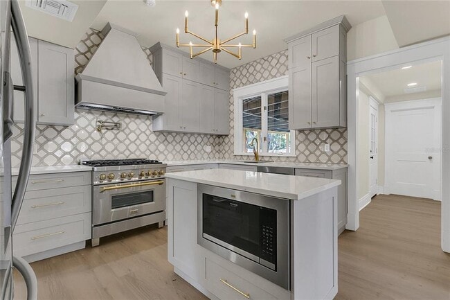 Building Photo - 226 N Elliott Ave