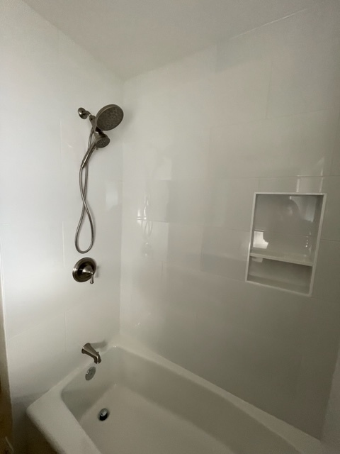 Second bathroom shower - 5631 E Vernon St
