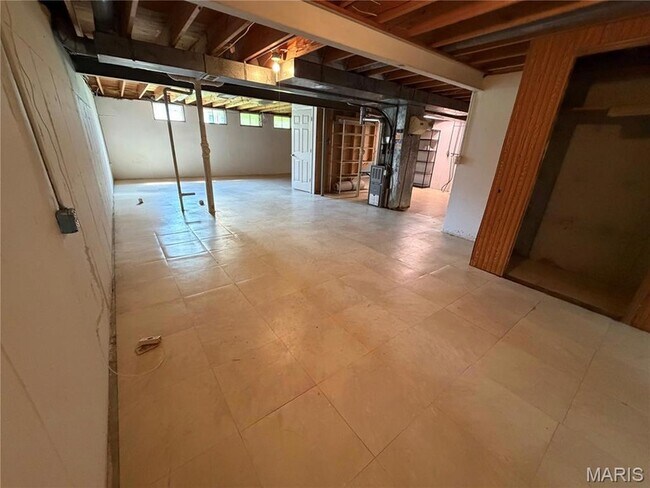 Building Photo - 962 Windstream