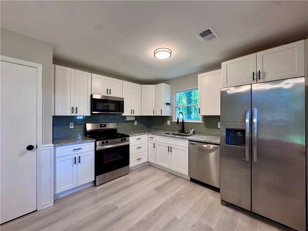 Building Photo - 3814 Whaley Ct SW