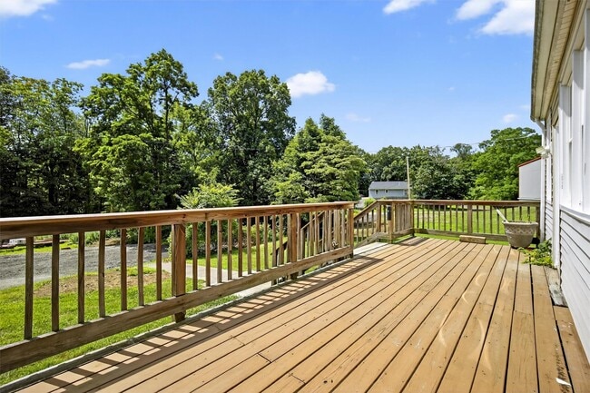 Building Photo - 21 Herring Dr