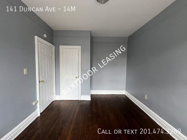 Building Photo - 141 Duncan Ave