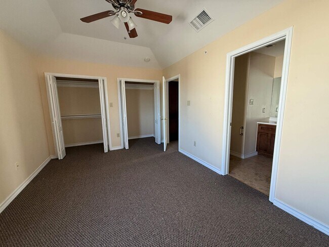 Building Photo - 4246 Dorel Dr