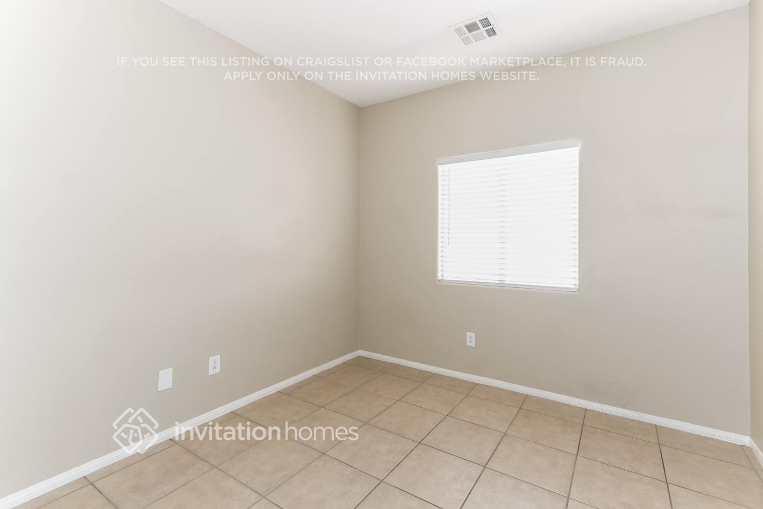 Building Photo - 5904 Buena Tierra St