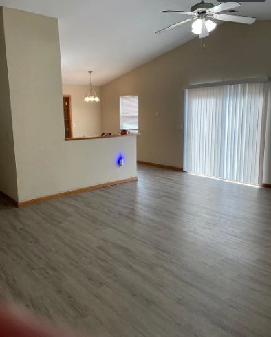 Building Photo - 1708 Hickory Ln